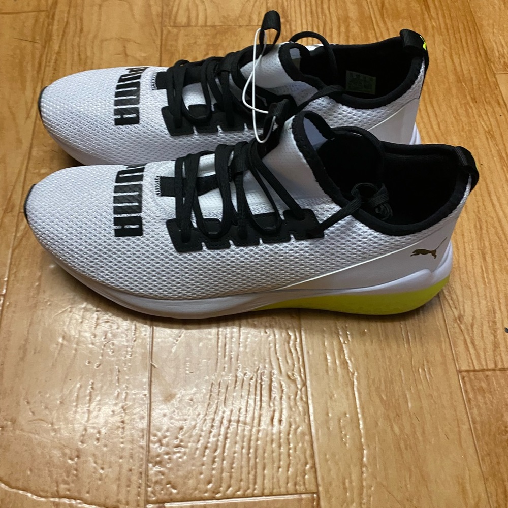 Puma 10 Cell White Neon Green Mens Size 12 195424-06